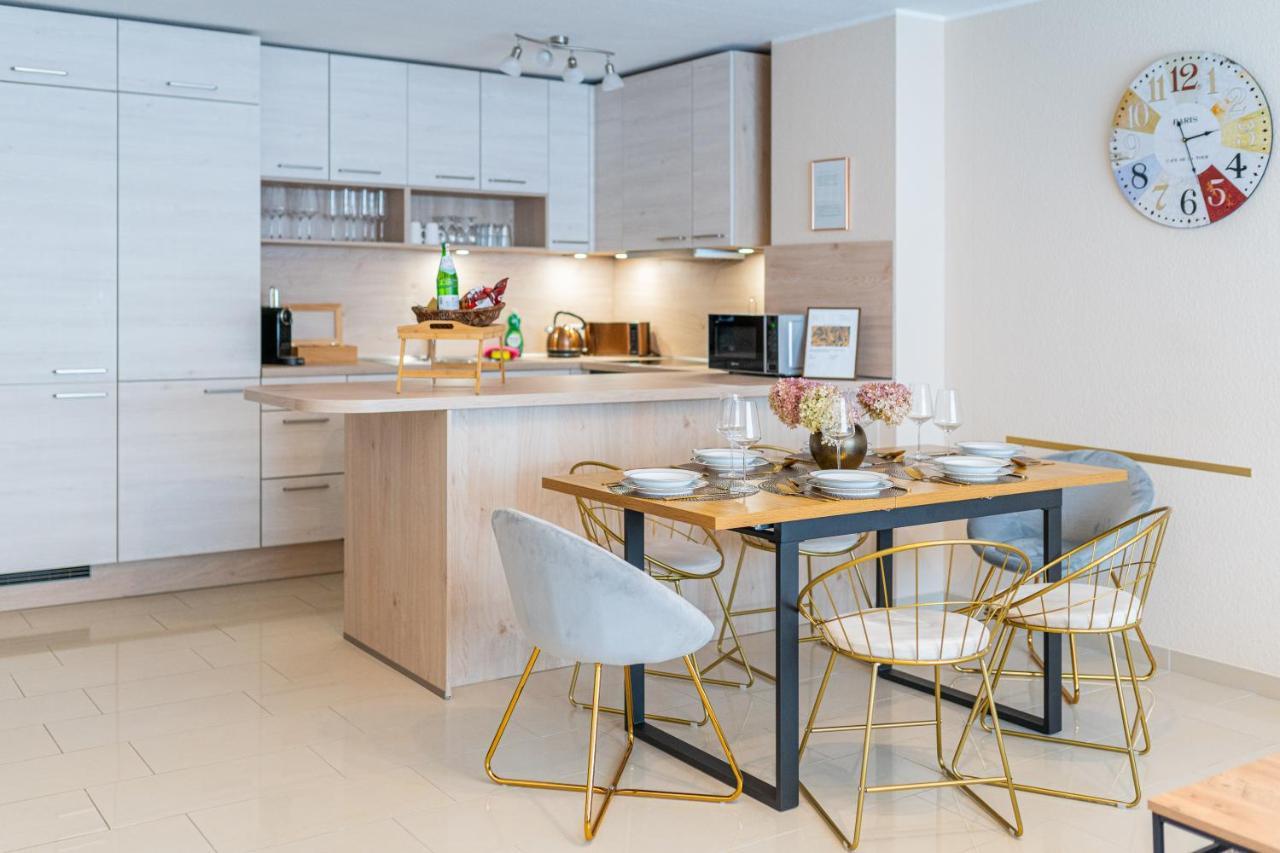 Golden Design Apartment Familie Business 6 Pers Buero Fitnessecke Naehe Messe Dus 1000 Mbit Ντούισμπουργκ Εξωτερικό φωτογραφία