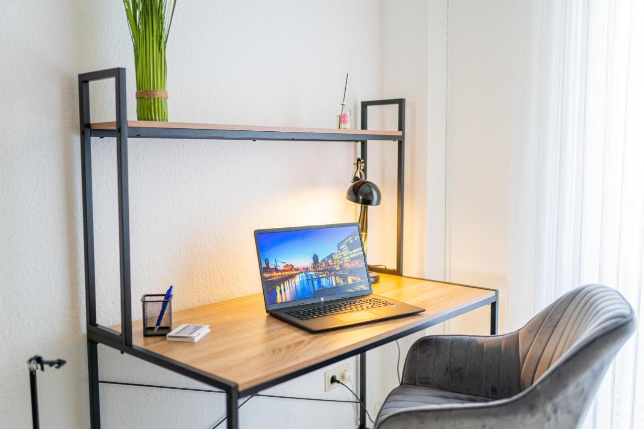 Golden Design Apartment Familie Business 6 Pers Buero Fitnessecke Naehe Messe Dus 1000 Mbit Ντούισμπουργκ Εξωτερικό φωτογραφία