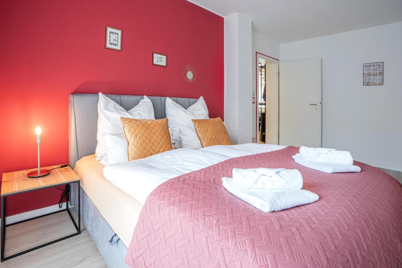 Golden Design Apartment Familie Business 6 Pers Buero Fitnessecke Naehe Messe Dus 1000 Mbit Ντούισμπουργκ Εξωτερικό φωτογραφία